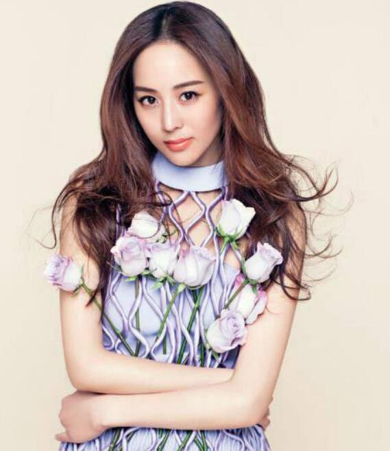 有点料官网 明星娱乐资讯,揭秘有点料官网最新明星娱乐资讯大盘点