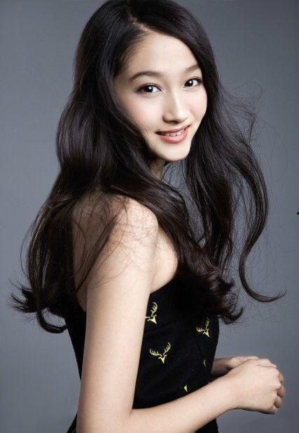 女明星光溜溜图片视频素材高清,揭秘女明星高清光溜溜图片视频素材的幕后故事